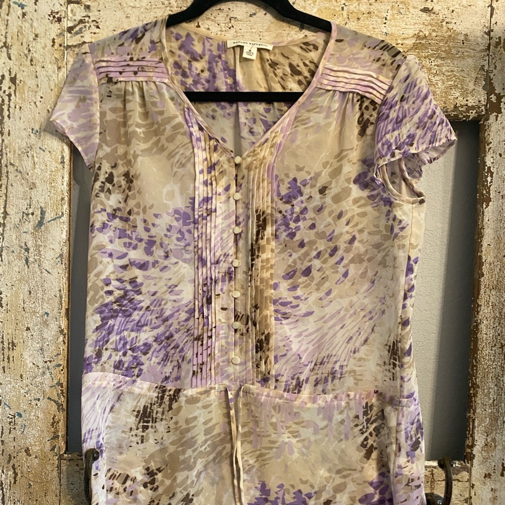 Banana Republic Cottagecore lavender & beige floral chiffon blouse, size M